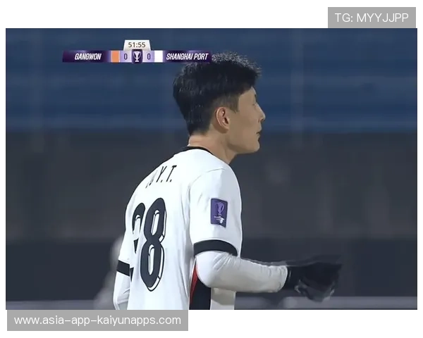 随着申花1-0深圳河南绝杀成都！中超新排名，前3差4分海港收大礼，申花对深圳首发